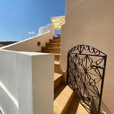 Apartament Karmi Andros *