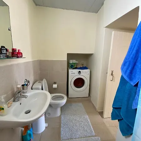 Apartament Karmi Andros