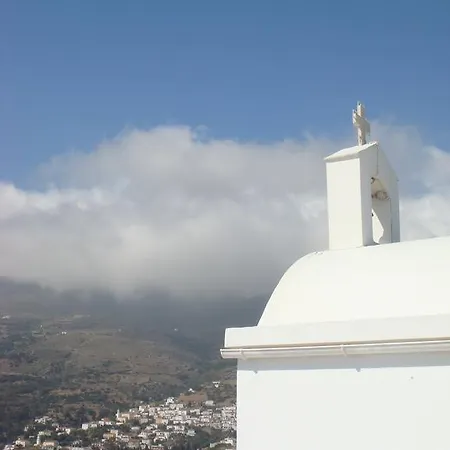 Karmi Andros Apartament *