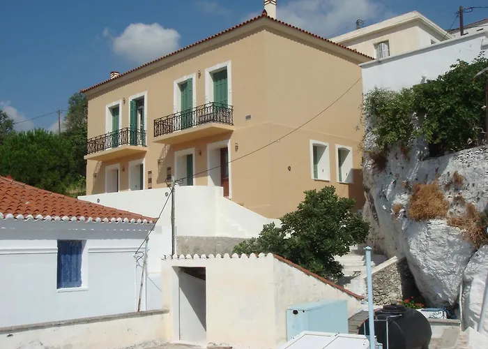 Διαμέρισμα Karmi Andros